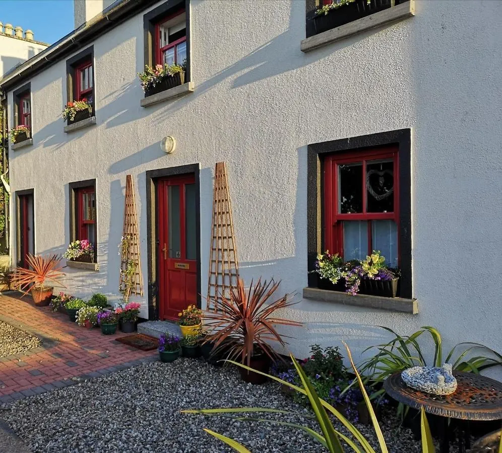 Nellys Bed And Bikes Otel Westport Konukevi